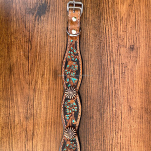 Nouvelles fournitures pour animaux de compagnie qualité robuste luxe en cuir repoussé concepteur collier de chien personnalisé en cuir de vachette réglable collier pour animaux de compagnie - Product Image 5