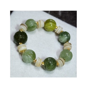 Pulsera de Resina de Lujo con un Atractivo Hecho a Mano, Joyería Premium para Muñeca, para Consumidores a la Moda - Product Image 1