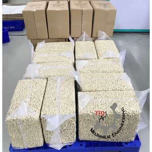 เครื่องบรรจุภัณฑ์สุญญากาศอุตสาหกรรมสำหรับเม็ดมะม่วงหิมพานต์แบบใหม่ ความแม่นยำสูง ทำจากสแตนเลส ใช้ไฟฟ้า อัตโนมัติ บรรจุในถุงพลาสติก สำหรับอาหาร ผลิตในเวียดนาม - Product Image 5