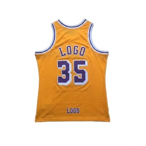Maillot de basket-ball rétro personnalisé avec impression numérique professionnelle, uniforme d'équipe sportive en tissu mesh - Product Image 1