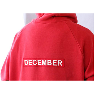 เสื้อสเวตเชิ้ตมีฮู้ดสีเทาสำหรับผู้ชาย พิมพ์ลายด้านหลังเดือนธันวาคม ทรงปกติ ผ้าฝ้ายเฟรนช์เทอร์รี่ เสื้อสวมหัวลำลองสำหรับฤดูหนาว สไตล์สตรีทแวร์ - Product Image 4
