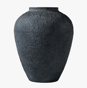 Jarrón de Metal Negro Carbón Texturizado Hecho a Mano, Moderno, con Forma de Urna de Hombros Anchos, Recipiente Decorativo para Flores, Centro de Mesa para Sala de Estar - Product Image 2