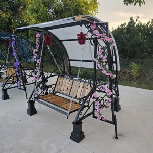 Banc balançoire d'extérieur haut de gamme en fer forgé pour jardin – Chaise balançoire en métal robuste avec support pour une utilisation durable - Product Image 2