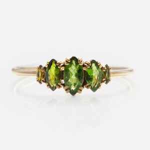 Bague de Fiançailles de Luxe en Tourmaline Verte Coupe Marquise, Pierre Verte Délicate, Pierre de Naissance de Juin, Plaqué Or 14K, Bague de Promesse, Cadeau d'Anniversaire - Product Image 6