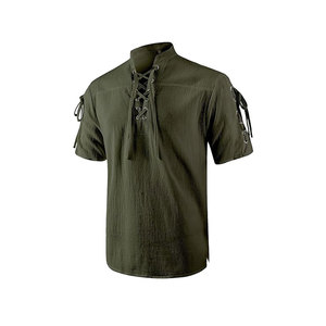 Chemise décontractée pour homme, vert olive, manches courtes, à lacets, col montant et attaches aux manches - Product Image 1