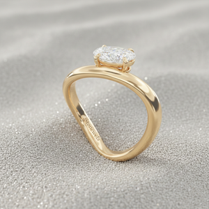 Bague de fiançailles ovale solitaire Stonewels plaquée or |   pour diamant cultivé en laboratoire certifié |   Bijou unisexe de luxe en or jaune 14 carats serti de pierres - Product Image 2