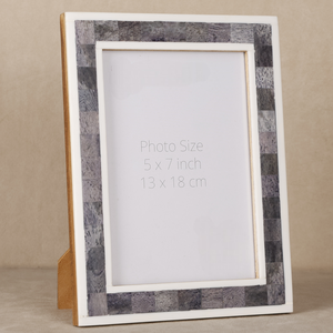 Eco Friendly Handmade Bone Resin Inlay <b>Photo</b> <b>Frame</b> Grey Mosaic Pattern Rectangular <b>5x7</b> Picture Display <b>Frame</b> - Product Image 4