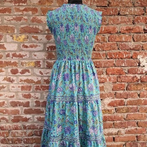 Robe imprimée à la main, fabriquée en Inde, robe en coton imprimée à la main, robe ajustable pour femmes - Product Image 1