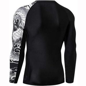 Dernier design de rashguard MMA à manches longues avec protection UV, écologique, respirant, à séchage rapide, antibactérien et multifonctionnel - Product Image 2