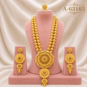 Ensemble collier et boucles d'oreilles classiques plaqués or 24 carats, bijoux de mariage pour femmes A-63161 - Product Image 3
