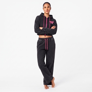 Ensemble décontracté deux pièces pour femme : crop top à capuche noir délavé et pantalon jogger large avec fermeture éclair rose et cordon de serrage - Product Image 6