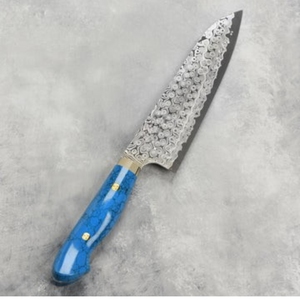 Cuchillo de Chef Santoku de Acero de Damasco Hecho a Mano, Estilo Industrial, Personalizable, de Alta Calidad, Ambidiestro, con Mango de Madera de Resina, Apto para Lavavajillas - Product Image 5