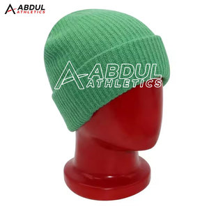 Gorros casuales modernos de material cálido diseñados para la moda urbana, ropa de invierno con jacquard y comodidad diaria. - Product Image 3