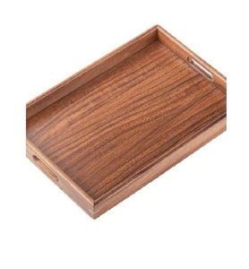 Plateau de service rectangulaire moderne en bois d'acacia fait main, écologique et multifonctionnel pour la maison et les occasions culinaires - Product Image 1