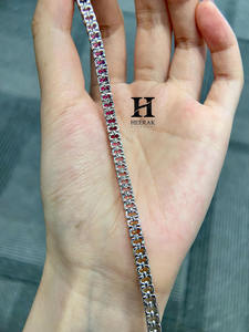 Pulsera de tenis de zafiro arcoíris en oro blanco de 14K con diamantes cultivados en laboratorio multicolor para mujer - Product Image 2