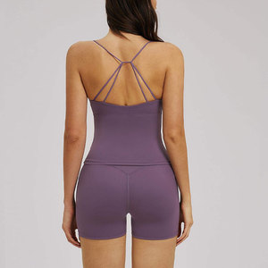 High Waist Solid Color Yoga Shorts Seamless Spandex Nylon Four-Way Stretch Full Length Women's Workout Wear 2-Piece Set - Product Image 2
