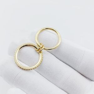 Bague en or à double bande entrelacée avec diamants pour femme, design nœud pavé, bijoux fins élégants - Product Image 2