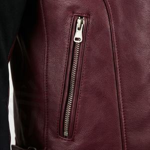 แจ็คเก็ตหนังแท้สำหรับขี่มอเตอร์ไซค์คุณภาพดีที่สุดสำหรับผู้ชาย รุ่นใหม่ล่าสุดสำหรับฤดูหนาว พร้อมแผ่นป้องกันที่ถอดออกได้ สามารถสั่งทำได้ - Product Image 5