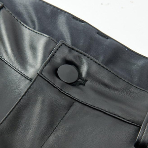 Outdoor Leather Cargo <b>Shorts</b> Men Wholesale Custom Logo <b>Zipper</b> Heavy Duty Leather <b>Shorts</b> High Quality Men Leather Cargo <b>Shorts</b> - Product Image 3