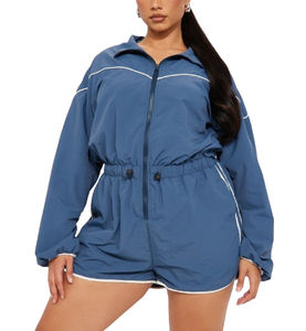 Ensemble coupe-vent court d'été personnalisé en gros pour hommes, survêtement à capuche, motif uni, ensembles courts personnalisés pour femmes 2026 - Product Image 1