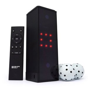 Monitor de Lanzamiento de Golf Portátil para Interiores, Cuadrado, Eléctrico/Alimentado por Corriente Continua - Product Image 1