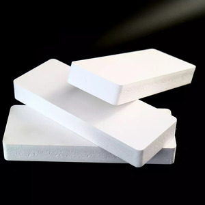 Panneau en mousse PVC ignifuge de 17 mm, couleur blanche, pour emballage de palettes, provenant du Vietnam, CASAWOOD, OEM accepté. - Product Image 1
