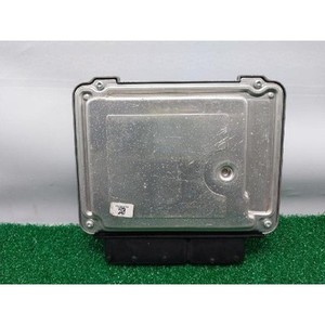 ECUs y Módulos de Computación Usados para Golf 03L906018AT - Product Image 2