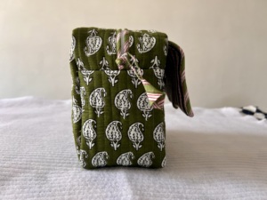 Cotton Quilted Handmade Block Print Eco-Friendly Large Waterproof Scallop Edge Zipper Closure Multi-Compartment Makeup <b>Bag</b> for - Product Image 4