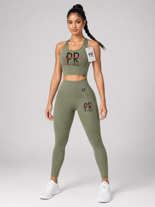 Ensemble de vêtements de sport personnalisés pour femmes, ensemble de yoga, ensemble de sport pour la salle de sport, ensembles de yoga de haute qualité et à prix bas, service OEM disponible - Product Image 1