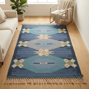 Tapis rectangulaire artisanal HILTEX en mélange de laine, style kilim, imprimé animal, tissé, écologique, antidérapant, à franges - Product Image 1