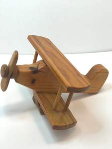 Centro de mesa decorativo de madera hecho a mano con diseño de avión, modelo rústico de aviación para mesa de café, estante o decoración de interiores. - Product Image 6