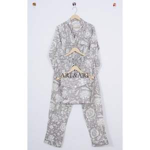 ชุดนอนผ้าฝ้ายลายดอกไม้ดีไซน์ใหม่ขายดีสำหรับฤดูร้อนสำหรับผู้หญิง มีหลายขนาดให้เลือกจากอินเดีย - Product Image 5