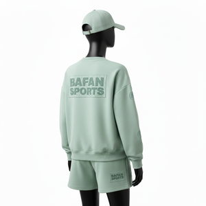 Ensemble sweat-shirt et short pour femme 100% coton de luxe, coton premium, molleton polyester, toucher doux, couleur personnalisée, logo embossé. - Product Image 5