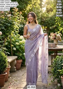 Sari brodé pour femme Noor Black Elegance avec chemisier pour soirée - Anti-humidité et infroissable - Product Image 3