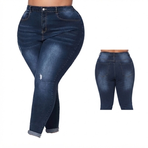 Jeans Ajustados Casuales y Cómodos para Mujer, Tallas Grandes, Cintura Media, Pierna Recta, Denim Desgastado, Botones, Otoño - Product Image 1