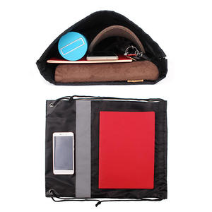 Mochila con cordón ajustable y tira reflectante, mochila deportiva duradera para seguridad nocturna, unisex, poliéster, estilo minimalista - Product Image 6