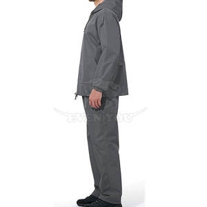 Ensemble coupe-vent respirant pour homme, fabriqué au Pakistan, veste et pantalon, idéal pour les activités de plein air au printemps et en automne - Product Image 3