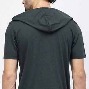 เสื้อยืดแขนสั้นมีฮู้ดสีเขียวเข้มสำหรับผู้ชาย ผ้าฝ้ายถัก สวมใส่สบาย สีพื้น ระบายอากาศได้ดี เหมาะสำหรับฤดูร้อน ทรงปกติ - Product Image 3