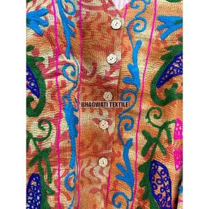 Veste d'hiver longue pour femme avec broderie à la main Suzani Design Robe en coton à bord brut Techniques imprimées Demoiselle d'honneur Tissage bohème - Product Image 5