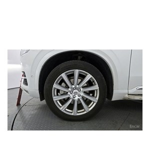 Volvo XC90 D5 Inscription 2017, 189 224 km, Diesel, Automatique, Conduite à Gauche, Émissions Euro V, Sièges en Cuir, Caméra Arrière - Product Image 5