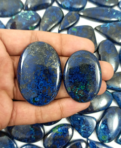 Cabochon d'azurite bleue naturelle Pierre précieuse en vrac Unique Azurite Designer Cristal d'azurite bleu poli à la main pour bijoux et bricolage - Product Image 3