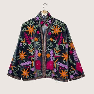 Manteau en velours brodé floral bohème avec manches lanternes, col mandarin, grande taille, vêtements décontractés pour femmes, vêtements d'hiver - Product Image 1