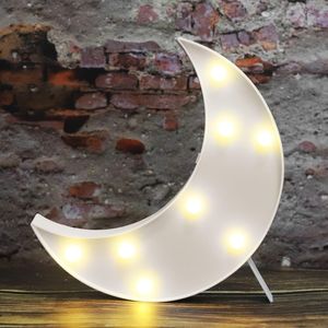 Lampada a LED a Forma di Luna, Luce Notturna a Batteria, Elegante Lampada a Mezzaluna per Decorazioni Murali e Feste - Product Image 3