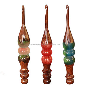 OEM réglé coloré/ODM de crochet de crochet de résine disponible pour des commandes en gros - Product Image 1