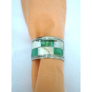 Anillos de Servilleta Modernos con Diseño Redondo de Madreperla, Anillos de Servilleta Metálicos al por Mayor para Fiestas, en Stock - Product Image 1