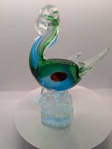 Millennium Tiny Glass World, Cúpula de Vidrio Soplado, Figura de Cisne, Verde Azul, Colorido, Tema Animal, Pieza de Arte Decorativa, Rajasthan - Product Image 1