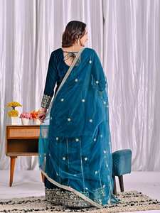 Dernière collection indienne de vêtements de fête pour femmes, haut Sharara et ensemble avec dupatta brodés, vêtements ethniques sur mesure, prêts à porter. - Product Image 3