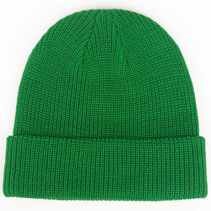 Bonnet d'hiver unisexe en acrylique doux, bonnet en tricot côtelé de haute qualité avec motif street art, couvre-chef chaud pour les voyages d'affaires - Product Image 1