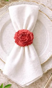 Porta Servilletas con Forma de Rosa |   Decoración de Mesa Hecha a Mano para Bodas y Restaurantes |   Ambiente Floral y Moderno - Product Image 2