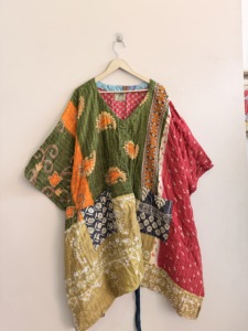 Blusa india de estilo nuevo, extragrande, acolchada Kantha, corta, con corte asimétrico, hecha a mano, vintage y cómoda para mujer. - Product Image 3
